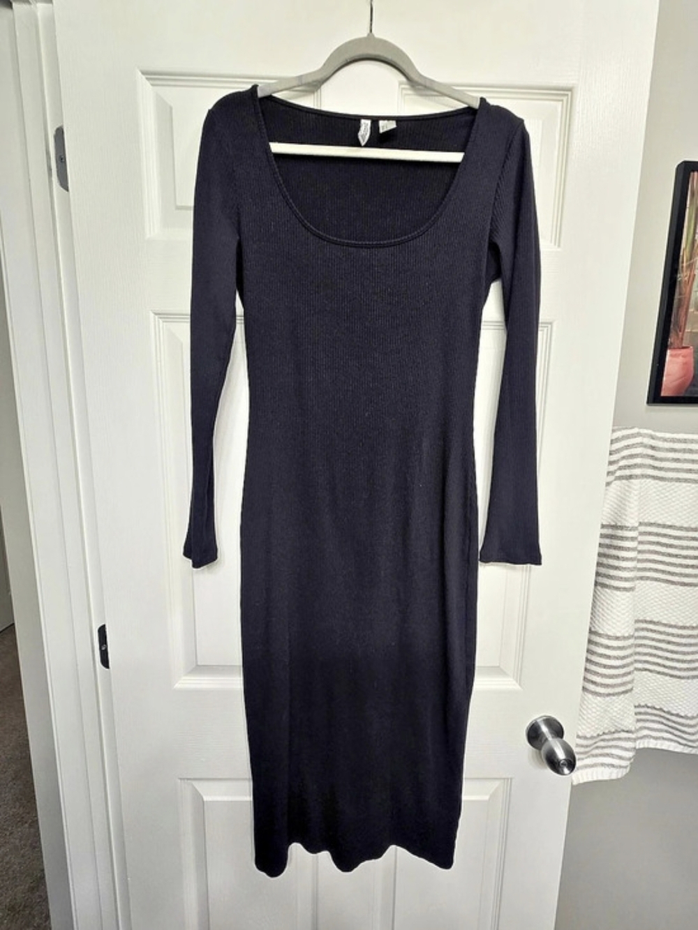 Divided Ribbed Long Sleeve Midi Dress Black Size Medium